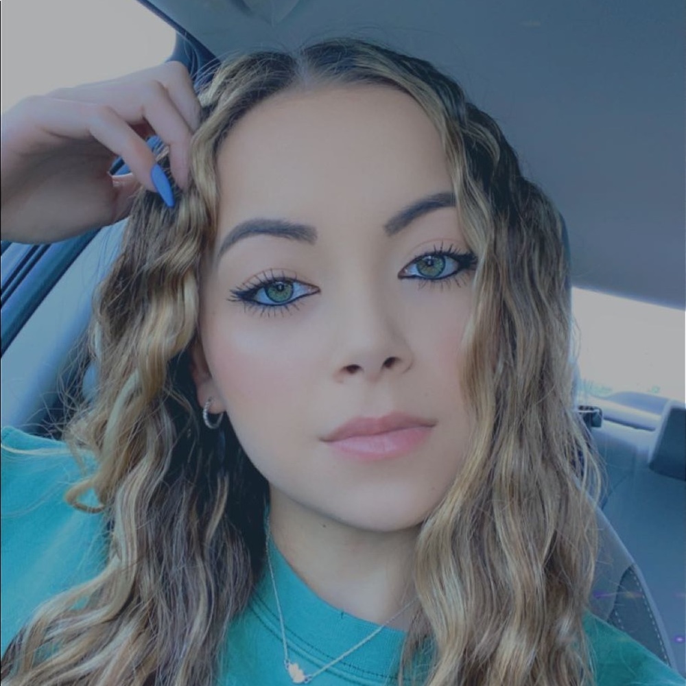 Meet your Posher, Taylor